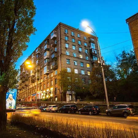 Kyiv Panorama Apartments Near Gulliver-2